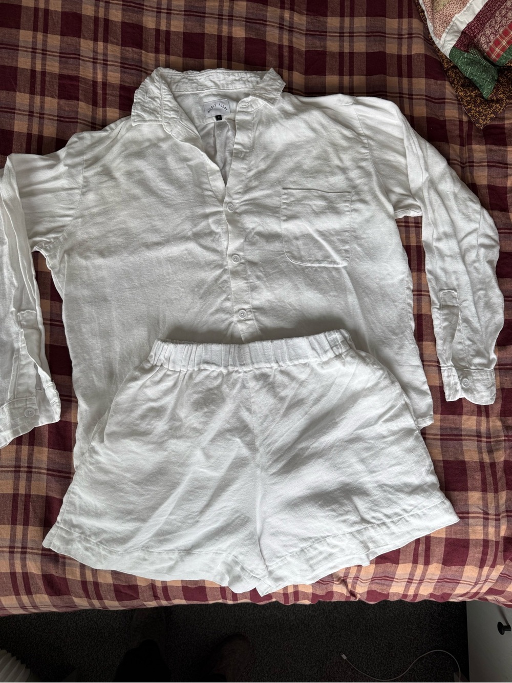 Nicole Purdy Linen Set